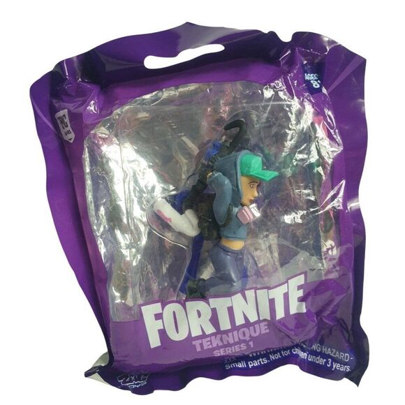 Fortnite Teknique 3"Action Figure Series 1 Backpack Clip Collectible Toy - Picture 3 of 5